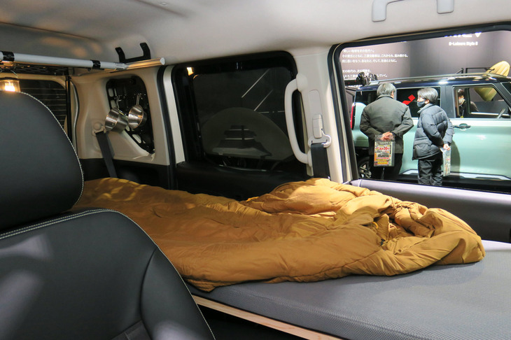 三菱デリカミニ × Coleman