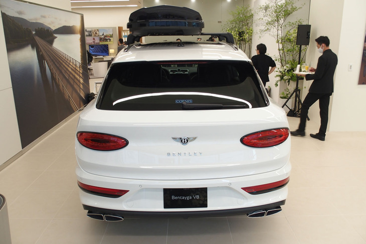 ベントレー・ベンテイガ（エクステリア）
