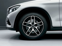 「メルセデス・ベンツGLC」に装備充実の限定車の画像