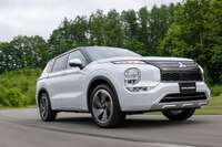 発売以来、好調な販売を記録している新型「三菱アウトランダー」のPHEVモデル。ガソリン車のみが販売されている海外のマーケットからも、引き合いの声があるという。