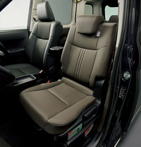 トヨタが「JPN TAXI」を一部改良　抗菌アイテムなどを新規採用の画像