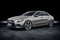 メルセデス・ベンツAクラス セダン