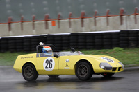 濱 素紀がデザインし、レーシングクォータリーが製品化した「コニリオ」。HTCC主催の走行会における光景だが、この個体はナンバーを取得しており公道走行が可能である。