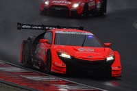 【SUPER GT 2019】豪雨の開幕戦でARTA NSX-GTが勝利