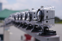 撮影システムは86台の広角レンズカメラで構成される。