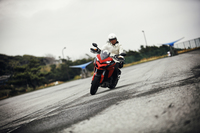 ボディーサイズ：全長×全幅×全高＝2200×--×--mm
	ホイールベース：1529mm
	重量：235kg
	エンジン：1198.4cc 水冷4ストローク L型2気筒 DOHC 4バルブ
	最高出力：150ps（112kW）/9500rpm
	最大トルク：13.1kgm（128Nm）/7500rpm