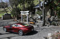 今はひっそりと碑が立つ興国寺城跡。この上に天守があり、北条早雲が天下取りの策を練っていた。