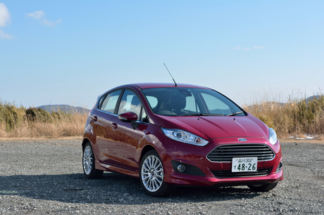 �Ђ��т��ɓ��{�̓��𑖂邱�ƂɂȂ����A�t�H�[�h�̃R���p�N�g�J�[�u�t�B�G�X�^�v�B�V�^�̌��ǂ���́H�@�N...