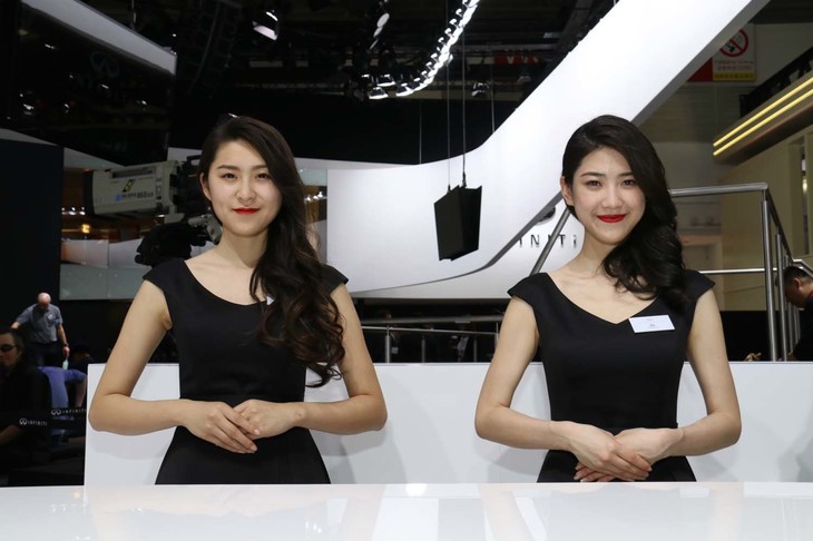 インフィニティブースにて。