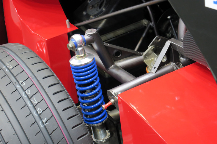 タミヤ エアロアバンテADVANカラー