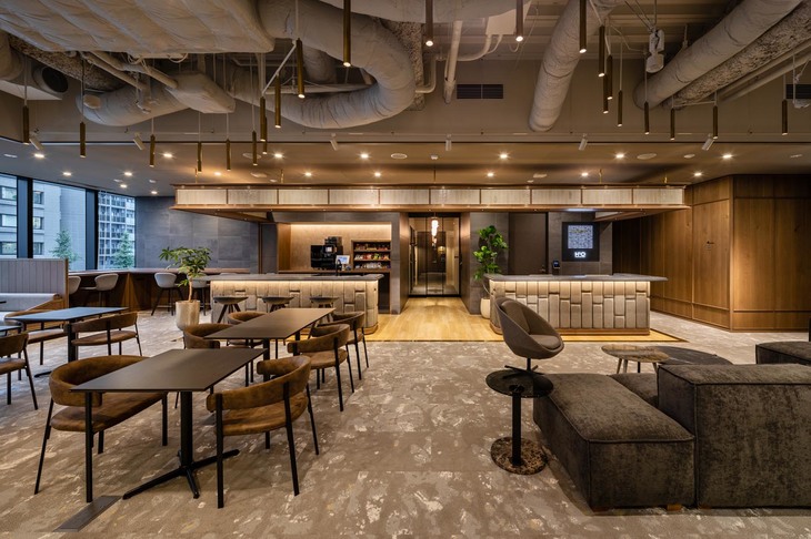 「スバルラボ」が開設される「H¹O渋谷三丁目」の共有ラウンジ。