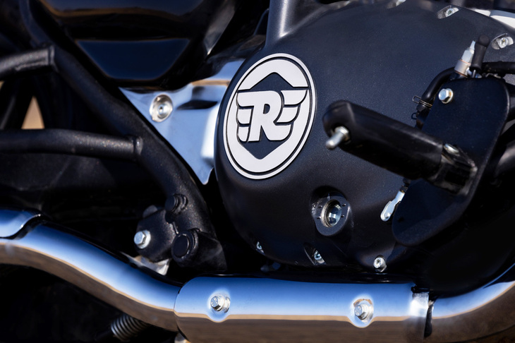 ロイヤルエンフィールドは印アイシャー・モーターズ傘下のバイクブランドである。創業は英国で1901年と、現存するバイクブランドとしては世界最古の歴史を誇る。