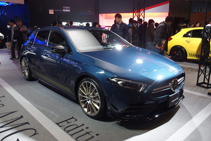 メルセデスAMG A35 4MATICエディション1