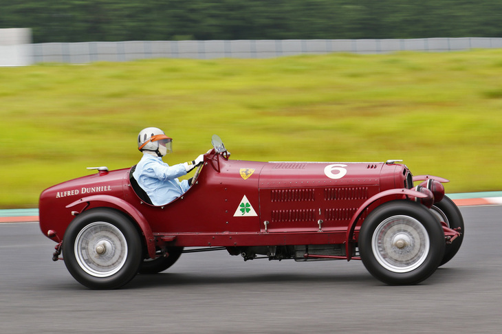 これもヴィンテージスポーツ走行に参加した1930年「アルファ・ロメオ6C」。