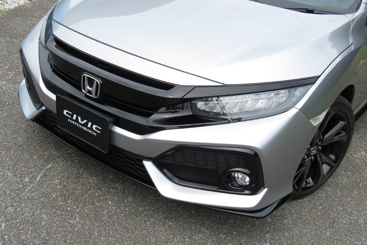 ホンダ・シビックハッチバック（フロントまわり）