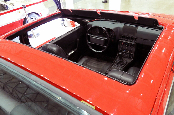 ポルシェ924（1988年）