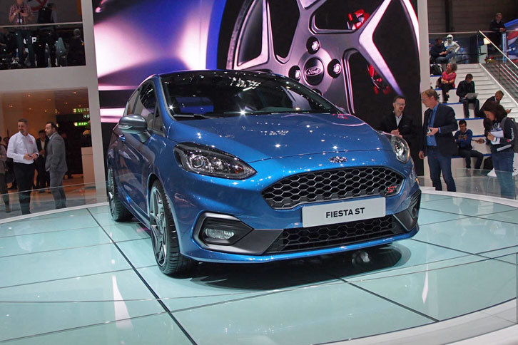 フォード・フィエスタST