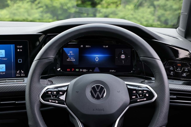 フォルクスワーゲン・ゴルフ（デジタルメータークラスター「デジタルコックピットプロ」）