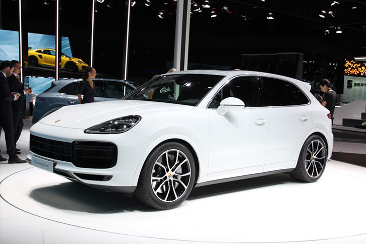 ポルシェ・カイエン ターボ（エクステリア）