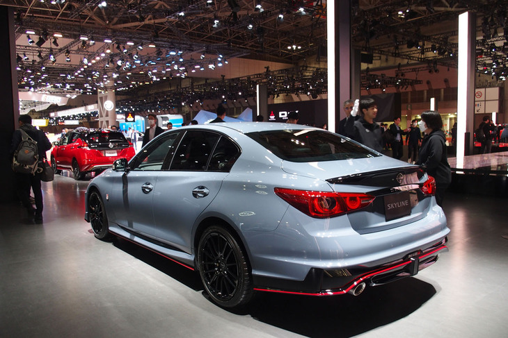 日産スカイラインNISMO