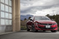 
	新世代プラットフォーム「EMP2」の採用により、車重は先代よりも平均で70kg軽量に仕上がった。
	