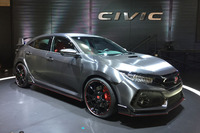 【東京オートサロン2017】ホンダ、オートサロンで新型「シビック」を公開