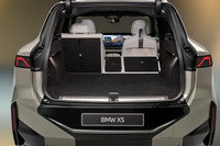 BMWが5代目となる新型「X5」を発表　初の電気自動車「iX5」もラインナップの画像