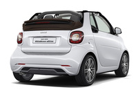 スマート・カブリオ ホワイトブラウン エディション