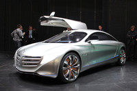 EVのフルライン化進む メルセデス・ベンツブース 【フランクフルトショー2011】の画像