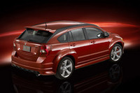 足まわりは、19インチホイールに225/45-19タイヤが組み合わされる。