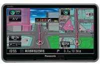 唯一丸いデザインを持つのが家電系の「SP705L」。ワンセグだから画質はそこそこだが、7型という大型画面は魅力。それが上級の6.2型機より1万5000円安いとなれば人気が出るだろう。