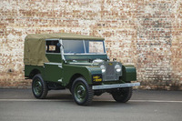 ランドローバーの処女作「シリーズ1」が25台、復元販売される。