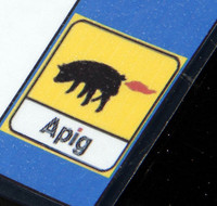 「Agip」と思いきや……。 