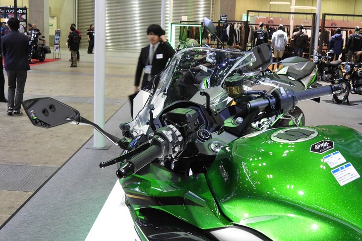 カワサキ・ニンジャ1100SX SE