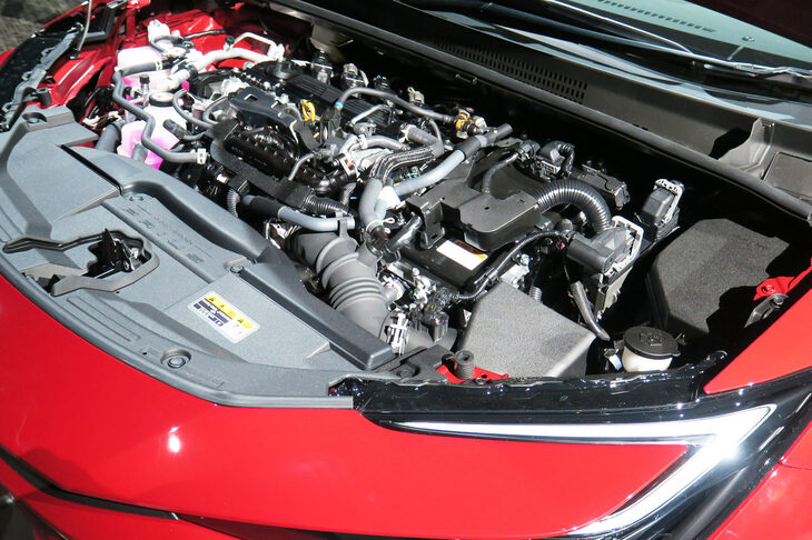 トヨタ・プリウス2.0L HEVプロトタイプ（2リッターハイブリッドシステム）