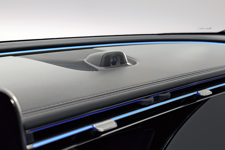 メルセデス・ベンツEクラス（インストゥルメントパネルまわり）