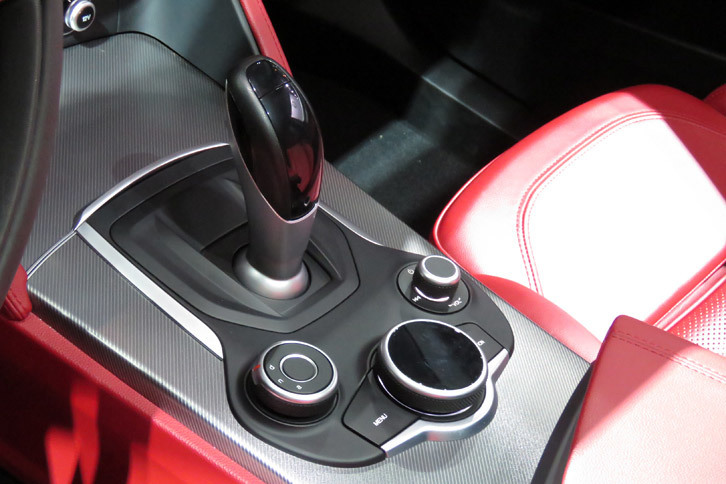 アルファ・ロメオ・ステルヴィオ