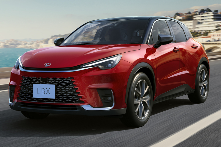 レクサスLBX“アクティブ”