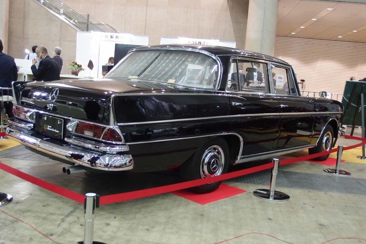 メルセデス・ベンツ300SEラング（1963年）／ヤナセ クラシックカー センター