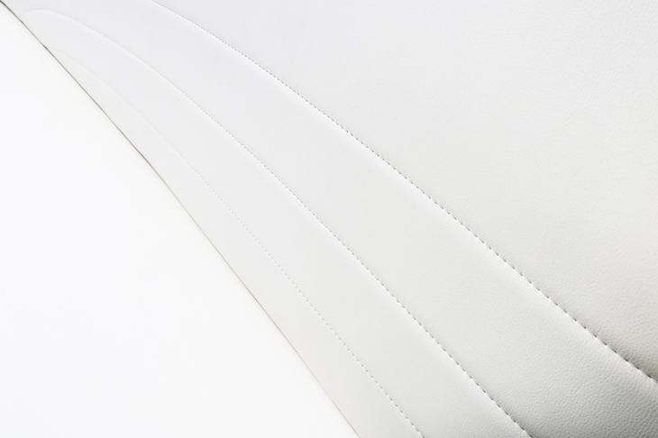 レクサスLY650（リアデッキ）