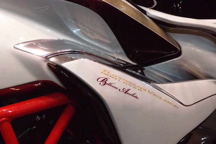 MVアグスタ・ツーリスモ ベローチェ800ルッソ Bellezza Assoluta