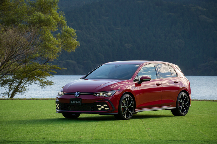 「TDI」とほぼ同時に日本導入が発表された「GTI」。初代の頃から設定される、「ゴルフ」伝統のスポーツグレードだ。