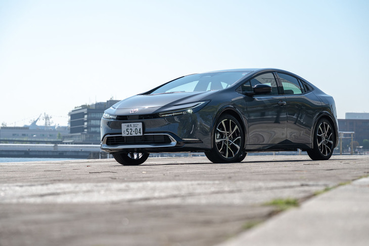 トヨタ・プリウスZ プラグインハイブリッド