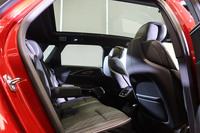 「キャデラック・リリック」の高性能バージョン「リリックV」が上陸の画像