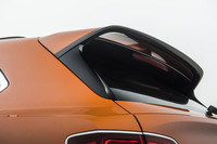 「ベントレー・ベンテイガ」のハイパフォーマンスモデル登場の画像