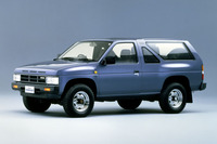 一世を風靡（ふうび）した日産の本格クロカン「テラノ」。日産いわく「RV感覚をさりげなく表現する洗練されたエクステリアデザイン」は、いま見ても個性的でかっこいい。