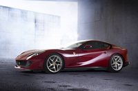 フェラーリ812スーパーファスト