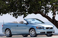 CC化した新型4シーターオープン「ボルボC70」、予約受付スタート