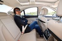 後席もラグジュアリーそのもの！