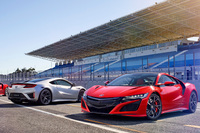 
	新型「ホンダNSX」
	